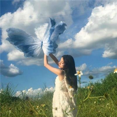 《最近，妹妹的样子有点怪》封面
