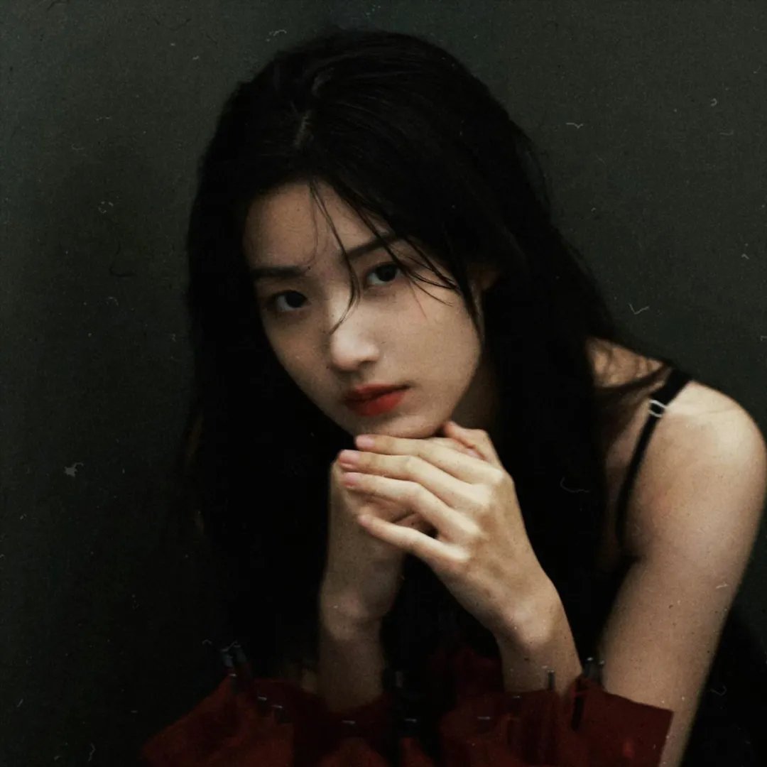 《战地风云》封面